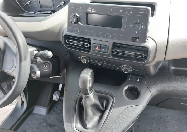 Peugeot Rifter cena 59999 przebieg: 100000, rok produkcji 2020 z Nowe Warpno małe 326